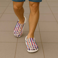 Hawaiian Polynesian Tribal Turtles Clogs Shoes with Lei and Flag Style LT03 - Polynesian Pride