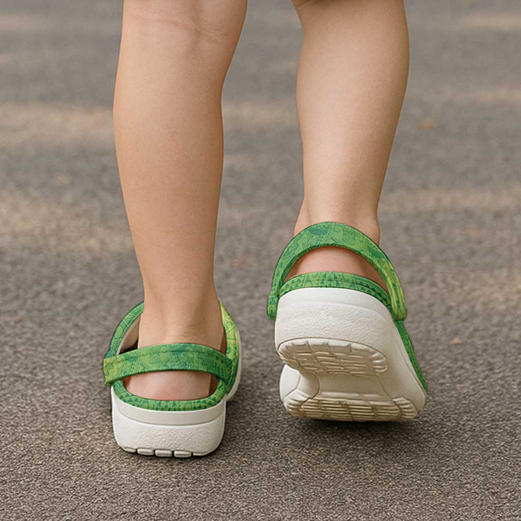 Hawaiian Turtles and Leis Clogs Shoes Tribal Kakau Pattern Fresh Summer Vibe