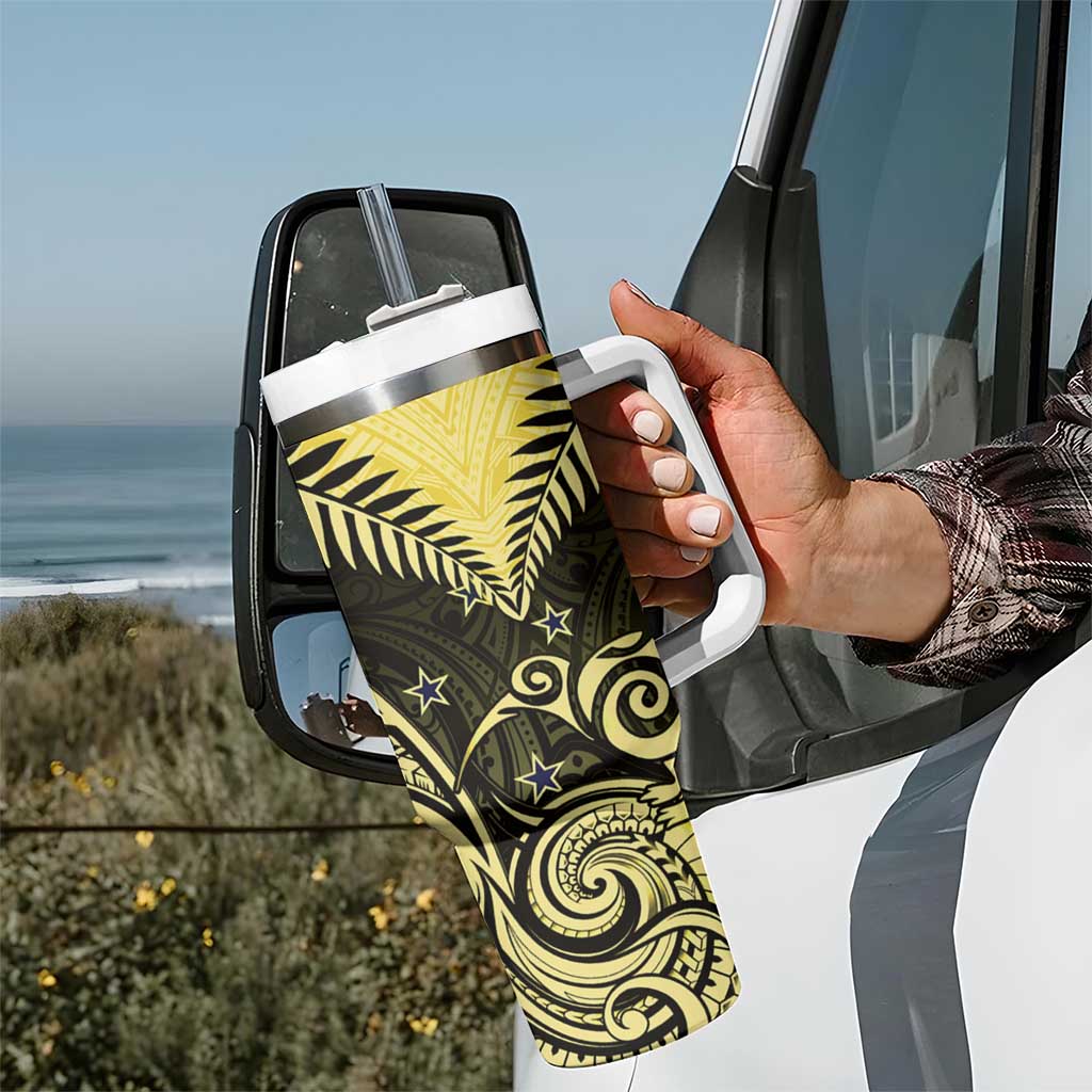 Aotearoa Tumbler With Handle Maori Kiwi Yellow Fern LT01 - Polynesian Pride