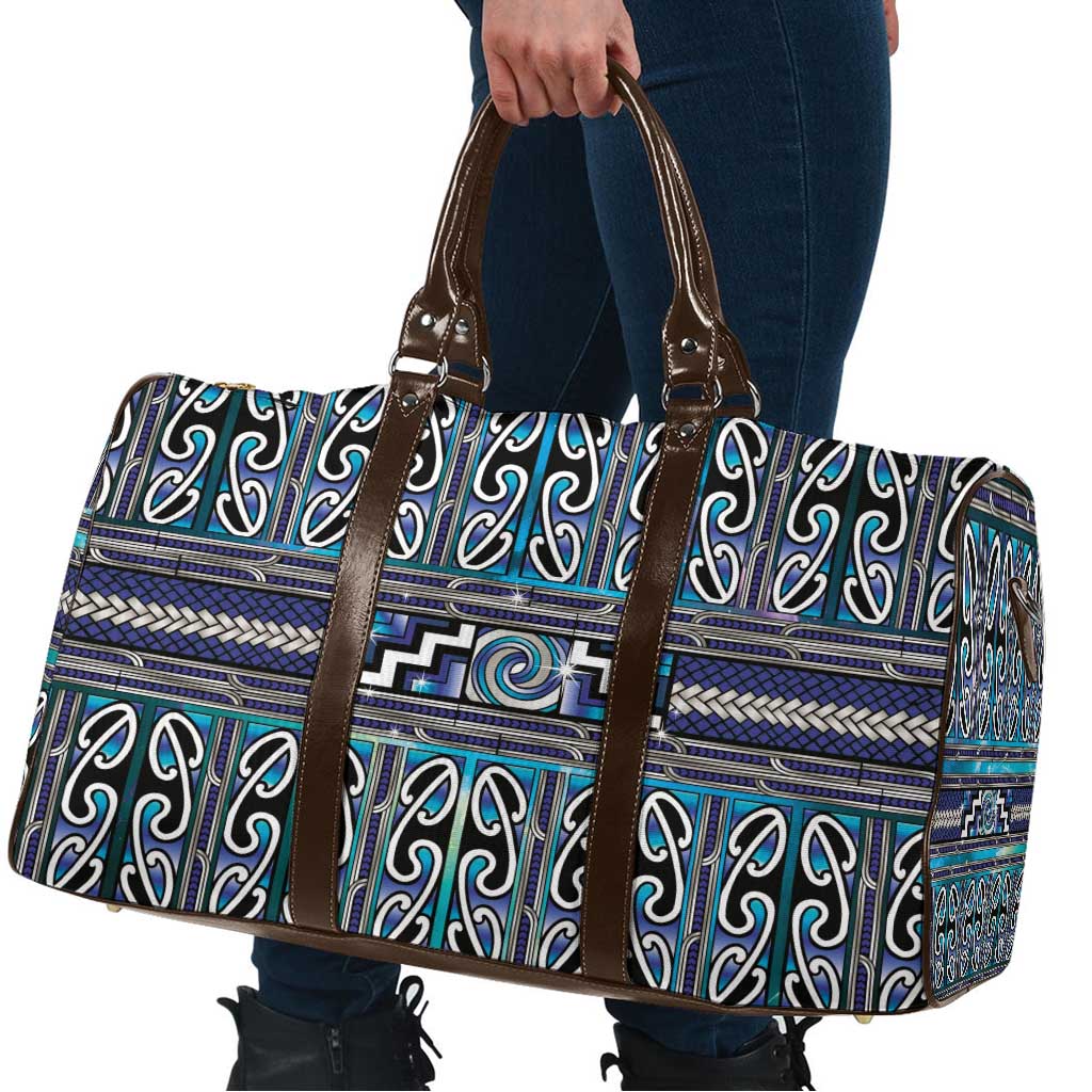 Maori Matariki Travel Bag Blue Galaxy Aesthetic Koru Art LT01 - Polynesian Pride