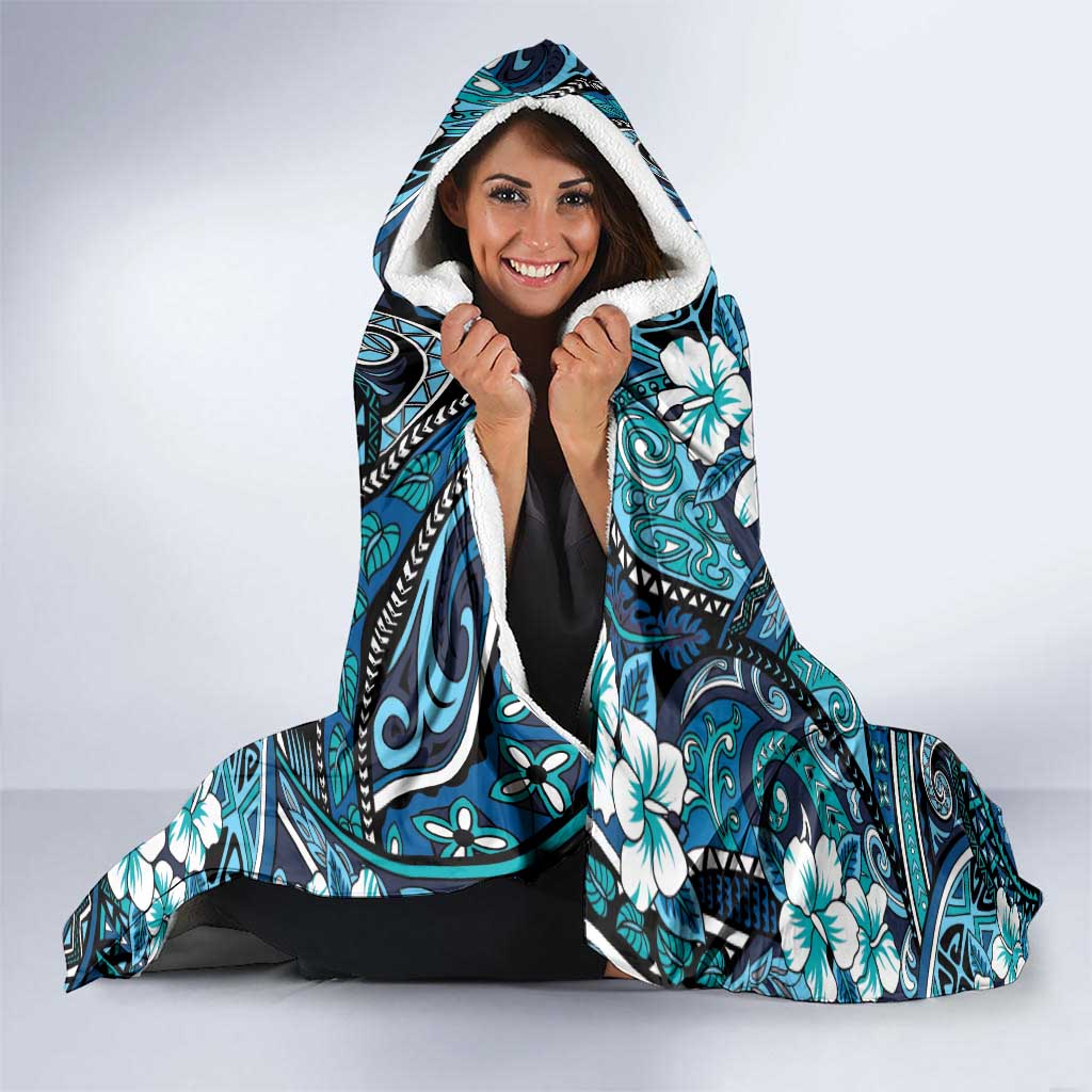 Polynesian Hibiscus Tropical Blue Floral Hooded Blanket Tribal Pattern - Polynesian Pride