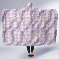 Pua Kalaunu Lei Hooded Blanket Palaka Pattern