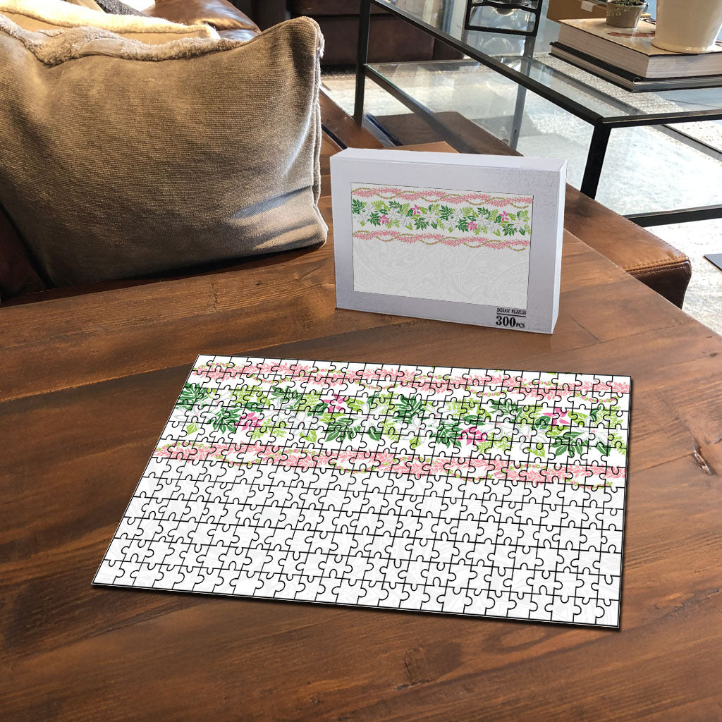 Monstera Tiare Plumeria Puzzle Green Polynesian Pattern