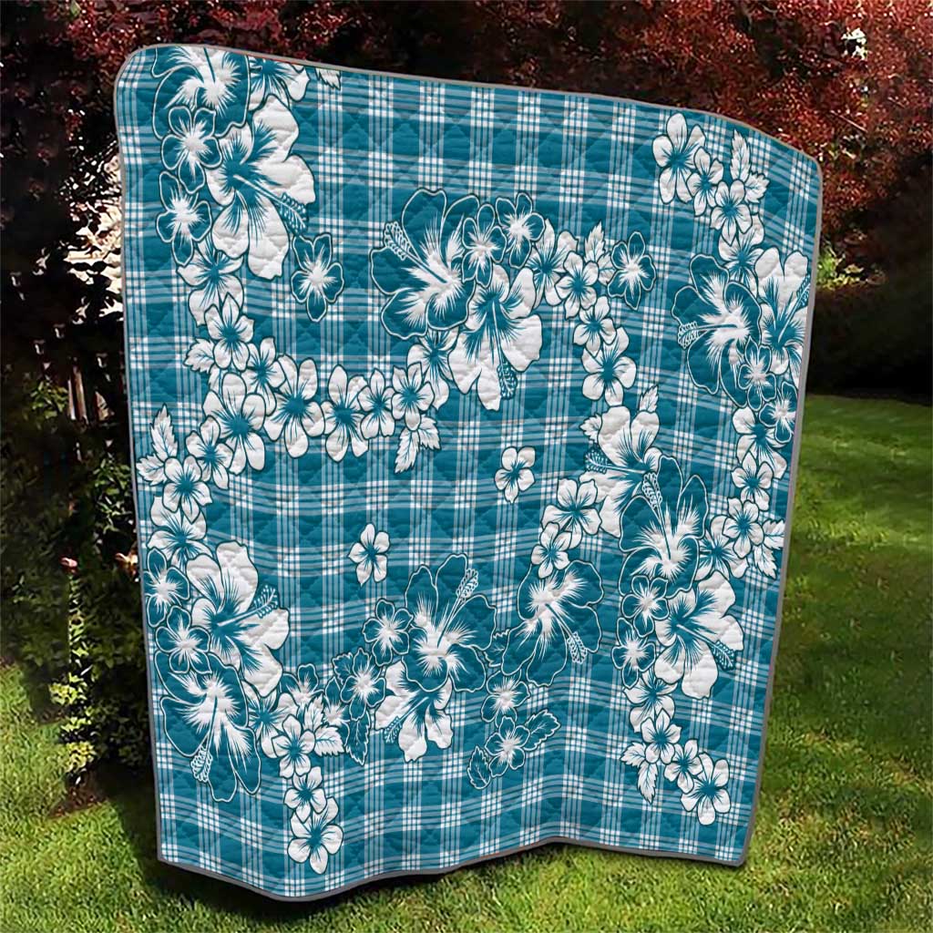 Hibiscus Pakala Ocean Depths Blue Quilt Tropical Floral Stylized - Polynesian Pride
