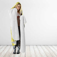 Fiji Masi All Yellow Hooded Blanket Tapa Pattern - Polynesian Pride