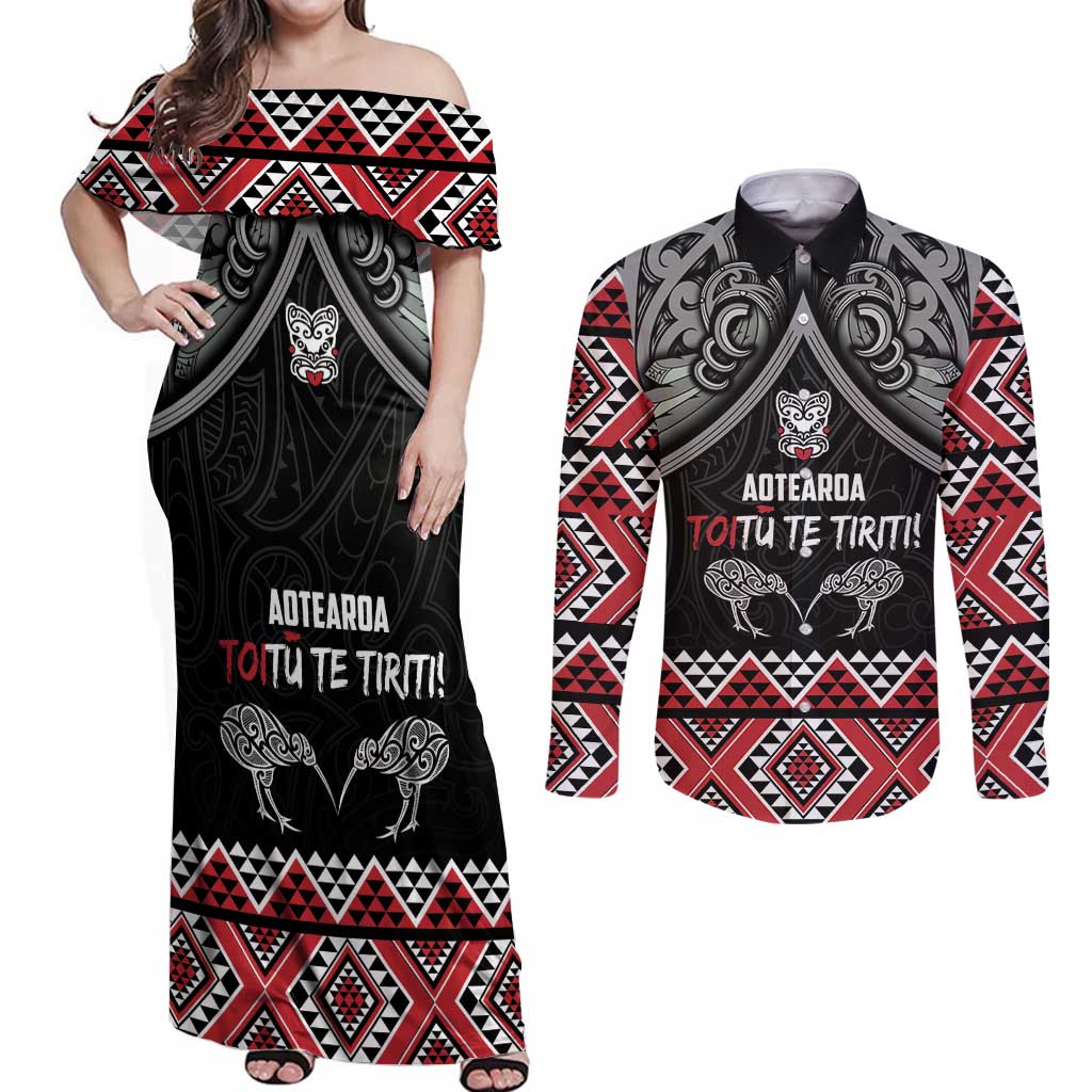 Aotearoa Toitu Te Tiriti Waitangi Couples Matching Off Shoulder Maxi Dress and Long Sleeve Button Shirt Proud To Be Maori LT01 Black - Polynesian Pride