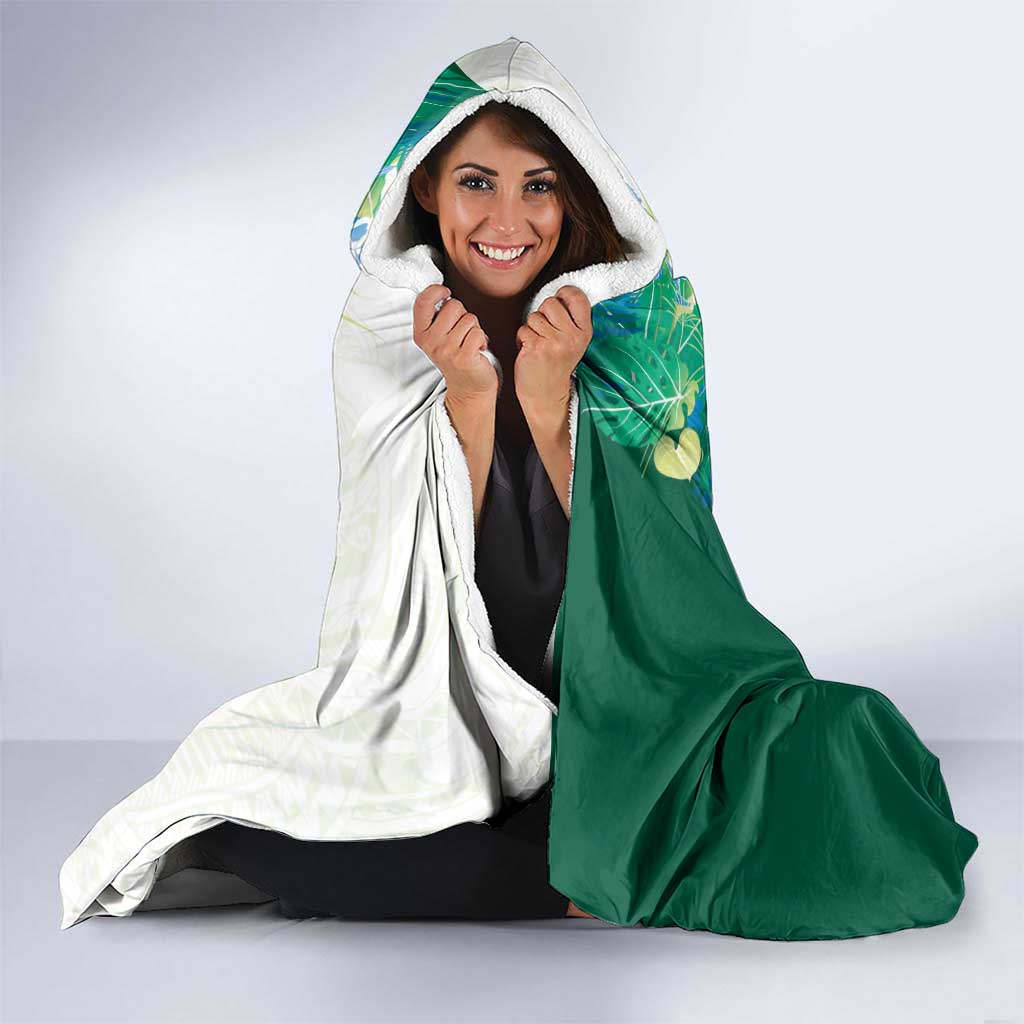 Hawaii Tropical Plant Omaomao Hooded Blanket Vibrant Polynesian Pattern LT01 - Polynesian Pride
