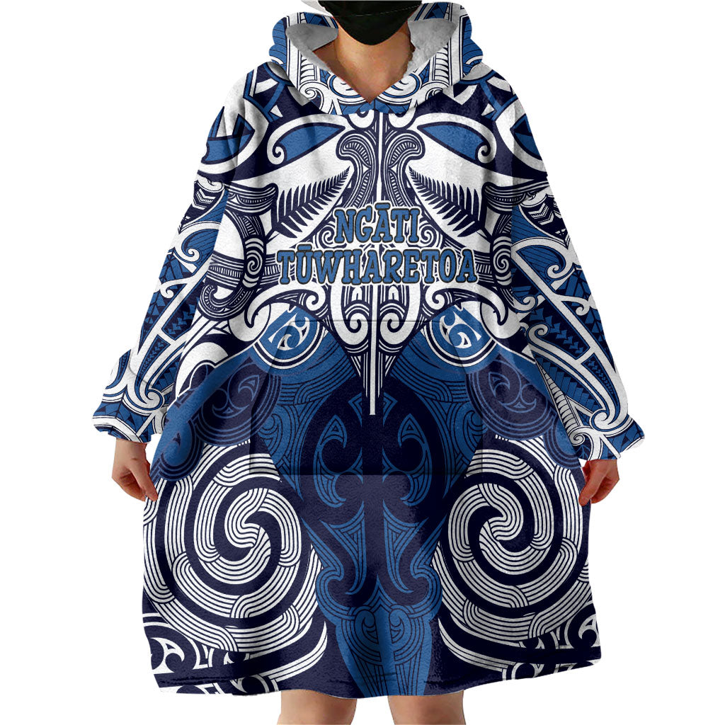 Personalised Maori Ngati Tuwharetoa Wearable Blanket Hoodie Silver Fern Kowhaiwhai Art LT01 - Polynesian Pride