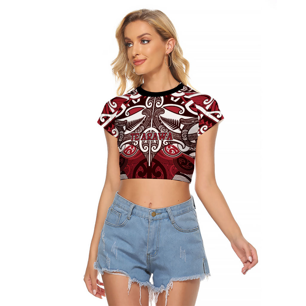 Personalised Maori Te Arawa Raglan Cropped T Shirt Silver Fern Kowhaiwhai Art LT01 Female Red - Polynesian Pride