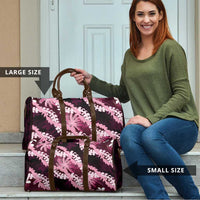 Puakenikeni Maile Lei Travel Bag Frangipani Pink Tropical Leaves