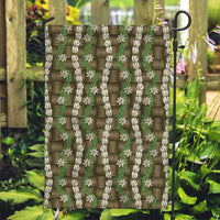 Pikake Maile Tiare Lei Garden Flag Natural Lauhala Pattern