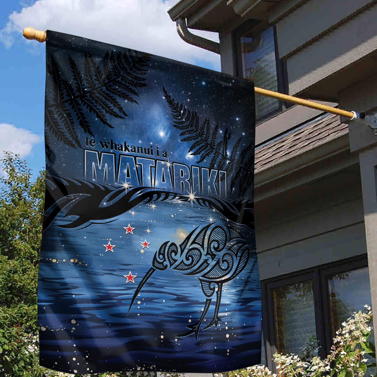 Matariki Kiwi Garden Flag Silver Fern LT01 - Polynesian Pride
