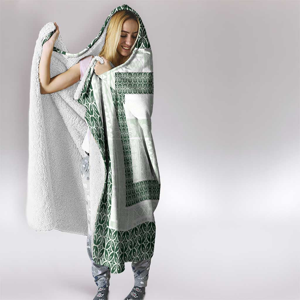 Samoa Siapo Green Trimmed Hooded Blanket Samoa White Sunday - Polynesian Pride