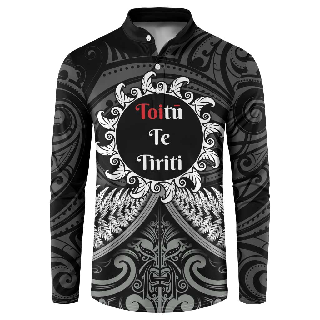Personalised Toitu Te Tiriti Aotearoa Silver Fern Button Sweatshirt New Zealand Maori Pattern LT01 Black - Polynesian Pride
