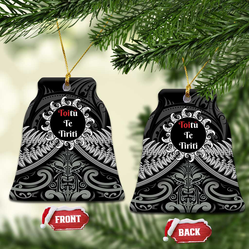 Toitu Te Tiriti Aotearoa Silver Fern Ceramic Ornament Maori Pattern LT01 Bell Flake Black - Polynesian Pride