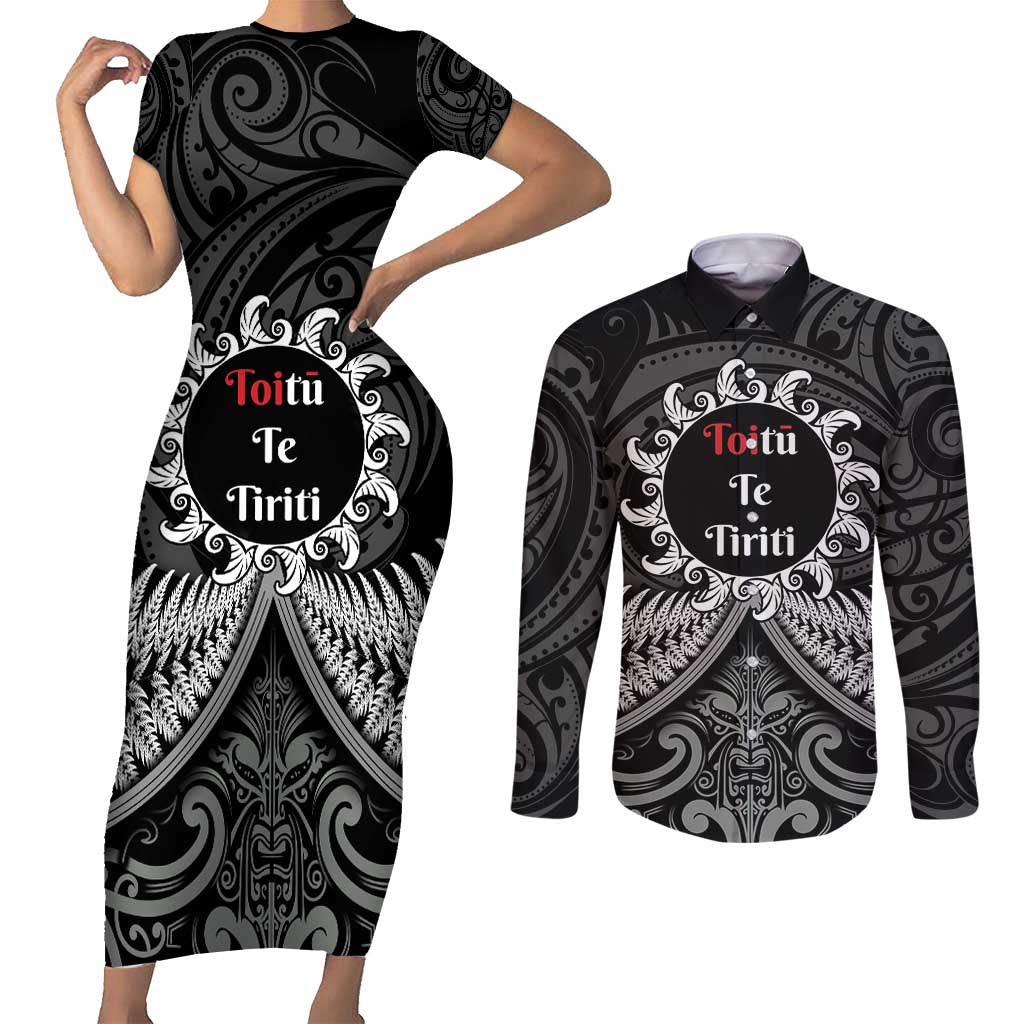 Personalised Toitu Te Tiriti Aotearoa Silver Fern Couples Matching Short Sleeve Bodycon Dress and Long Sleeve Button Shirt New Zealand Maori Pattern LT01 Black - Polynesian Pride