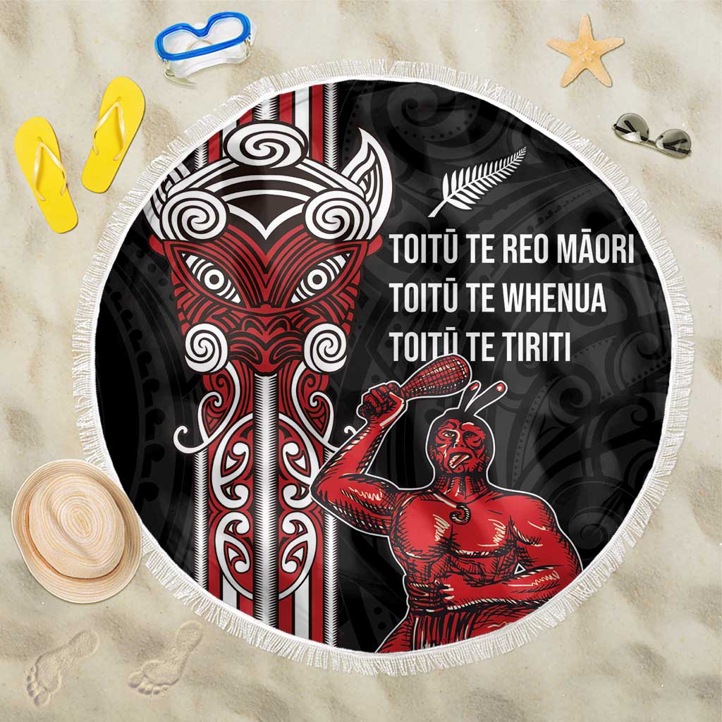 Toitu Te Reo Maori Toitu Te Whenua Toitu Te Tiriti Beach Blanket Maori Warrior New Zealand