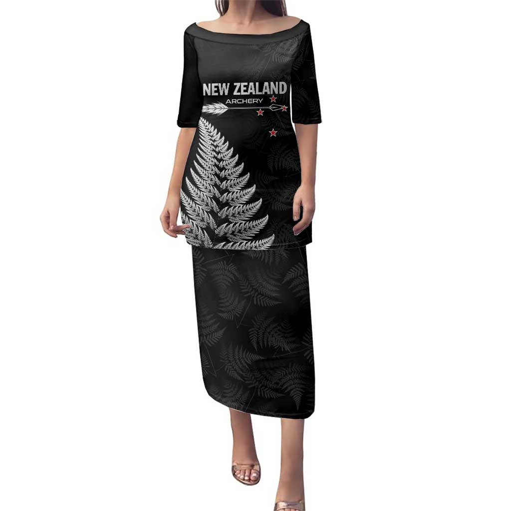 Personalised New Zealand 2025 Archery Family Matching Puletasi and Hawaiian Shirt Aotearoa Silver Arrows Black