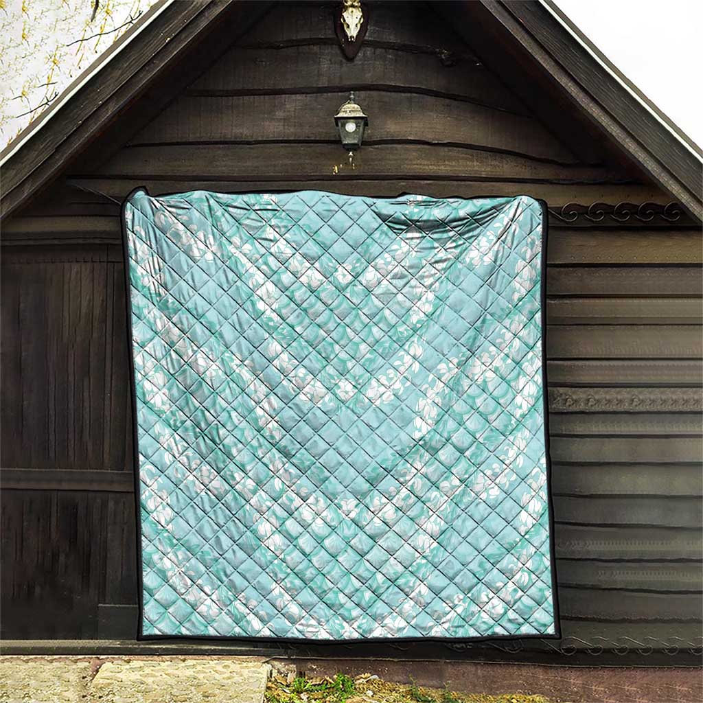 Light Turquoise Mermaid Puakenikeni Maile Lei Quilt LT01 - Polynesian Pride