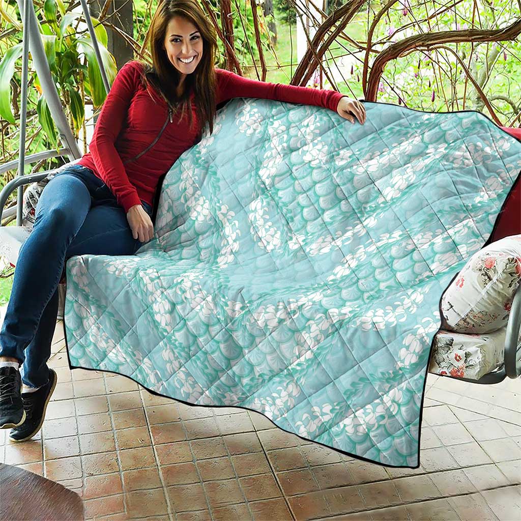 Light Turquoise Mermaid Puakenikeni Maile Lei Quilt LT01 - Polynesian Pride