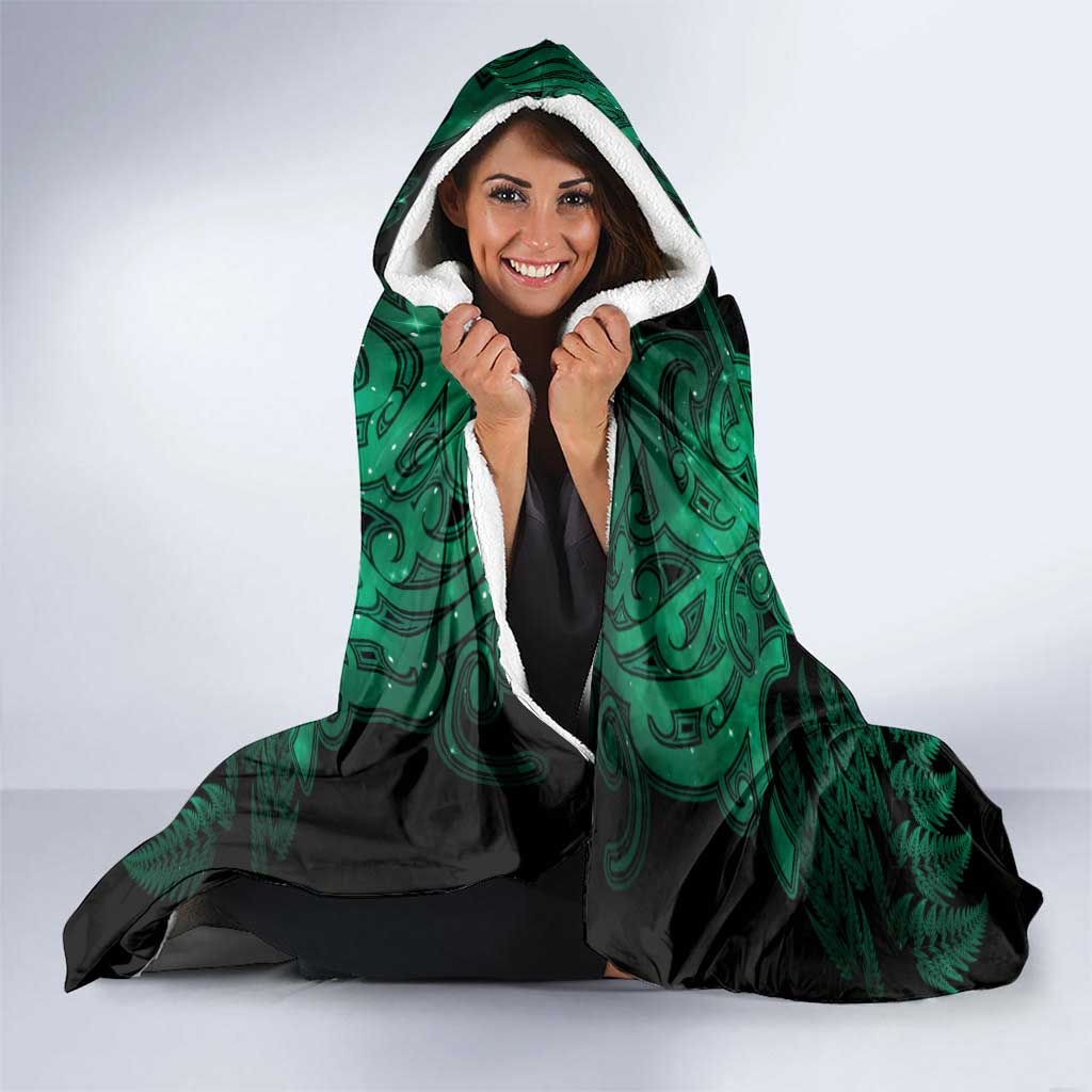 Personalised Aotearoa Matariki Hooded Blanket Green Fern Maori Poutama LT01 - Polynesian Pride