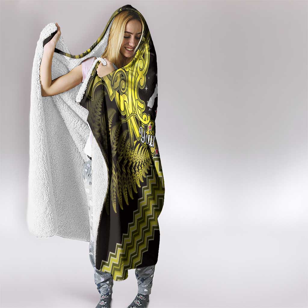 Personalised Aotearoa Matariki Hooded Blanket Yellow Fern Maori Poutama LT01 - Polynesian Pride