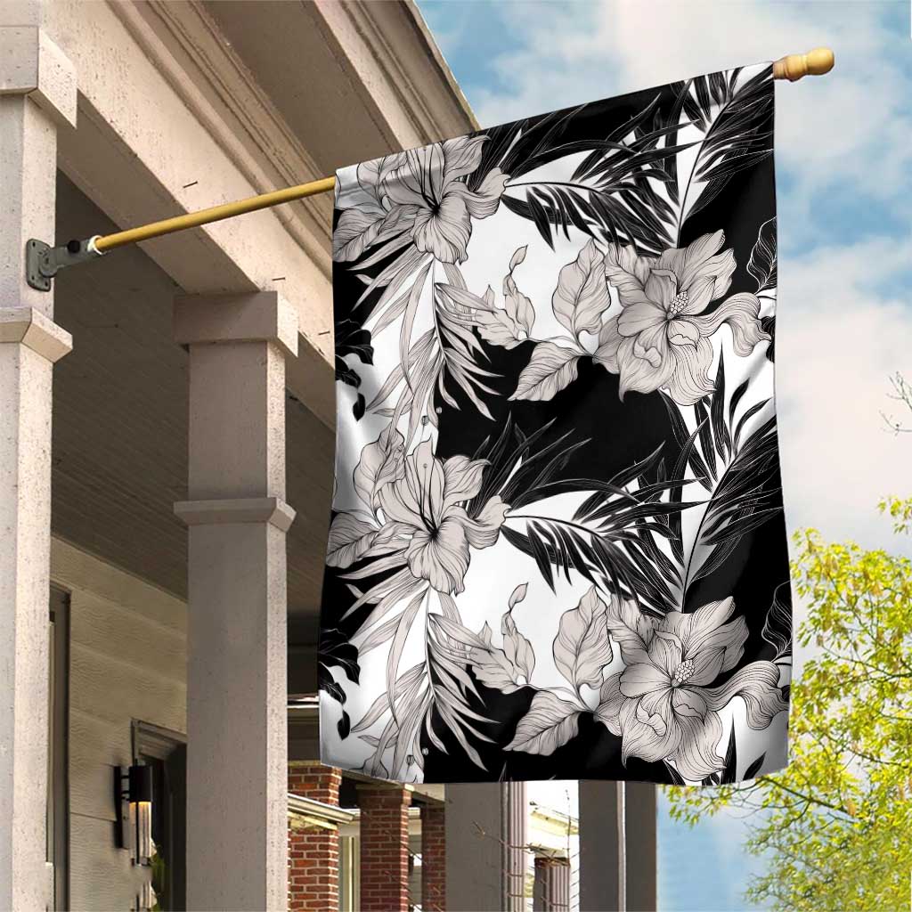Black White Monotone Tropical Flowers Pattern Garden Flag - Polynesian Pride