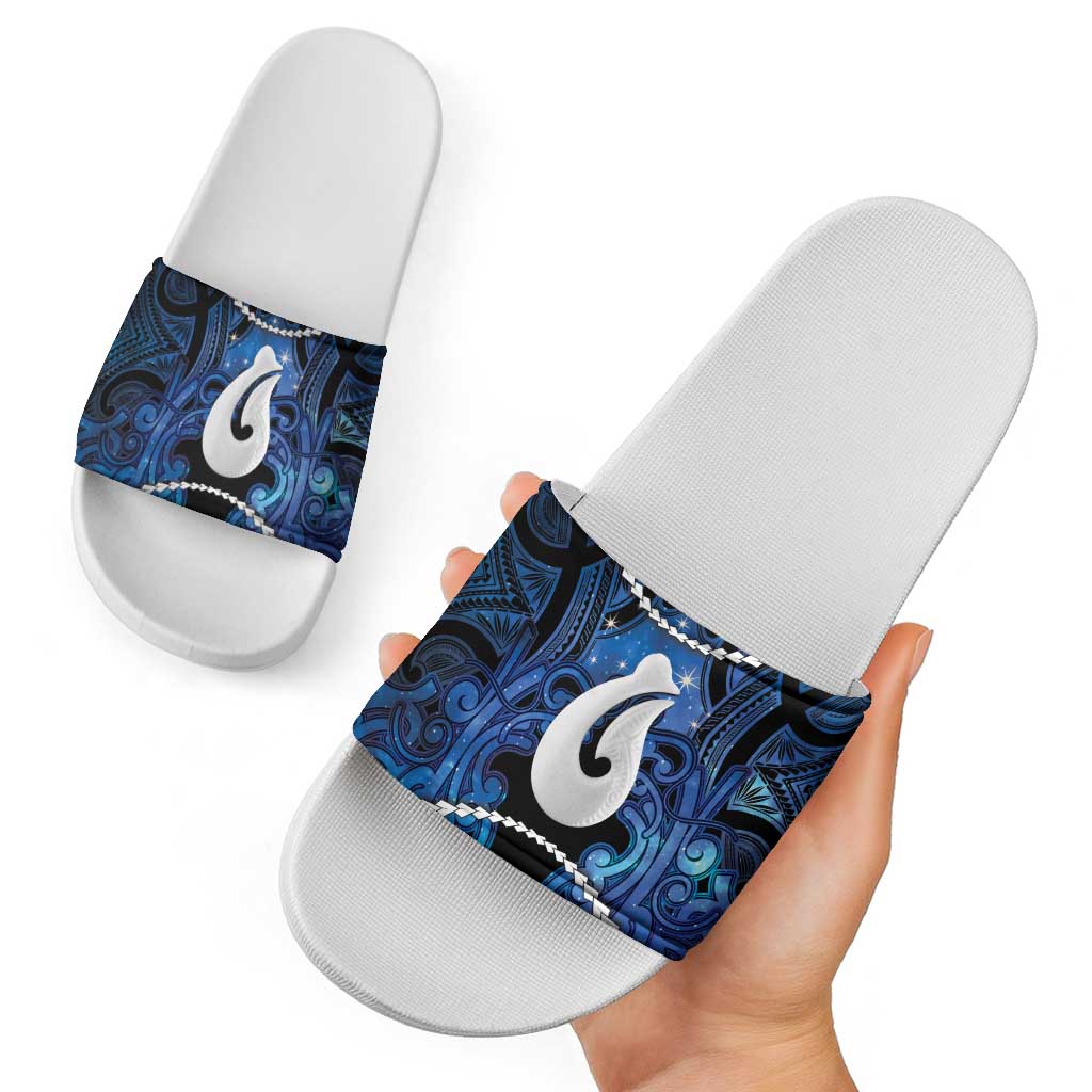 Maori Matariki Hei Matau Slide Sandals Maori Kowhaiwhai Pattern Galaxy