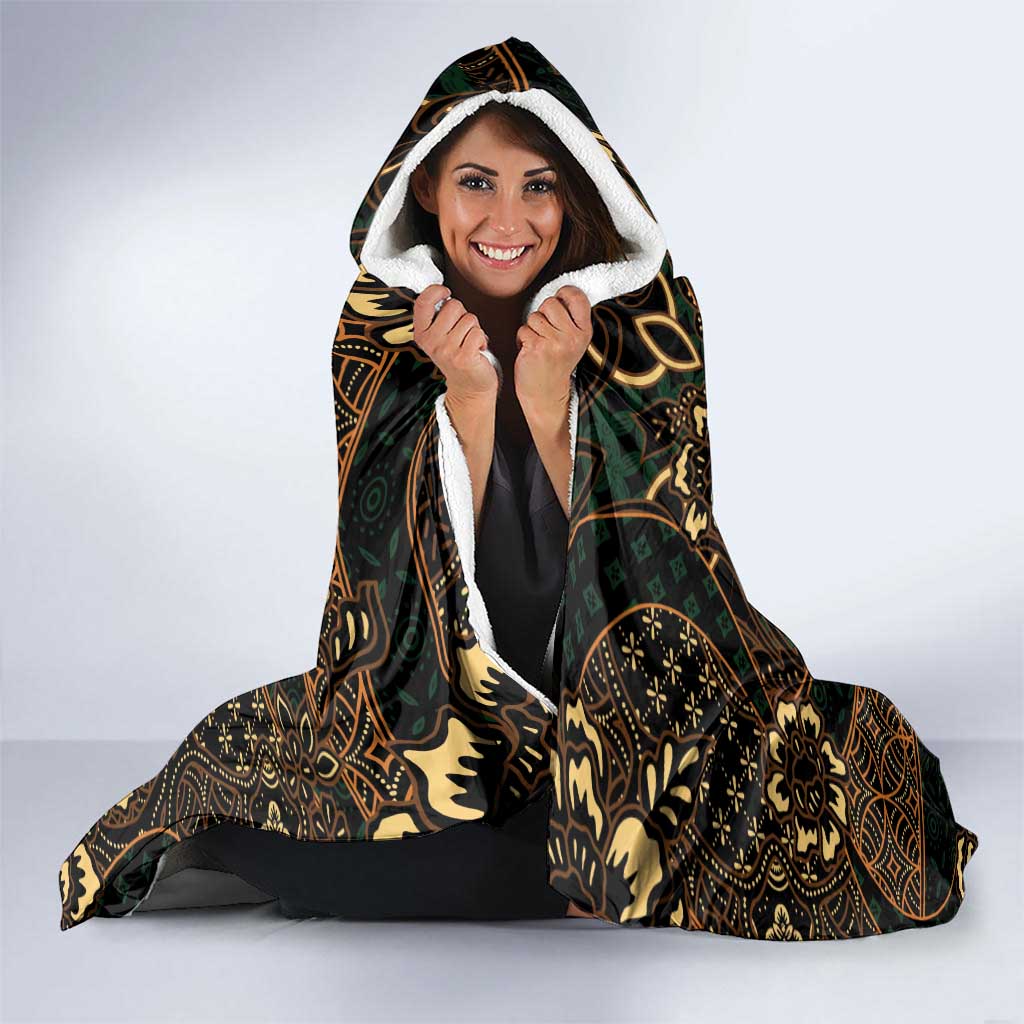 Indonesian Batik Pattern Vintage Brown Hooded Blanket LT01 - Polynesian Pride