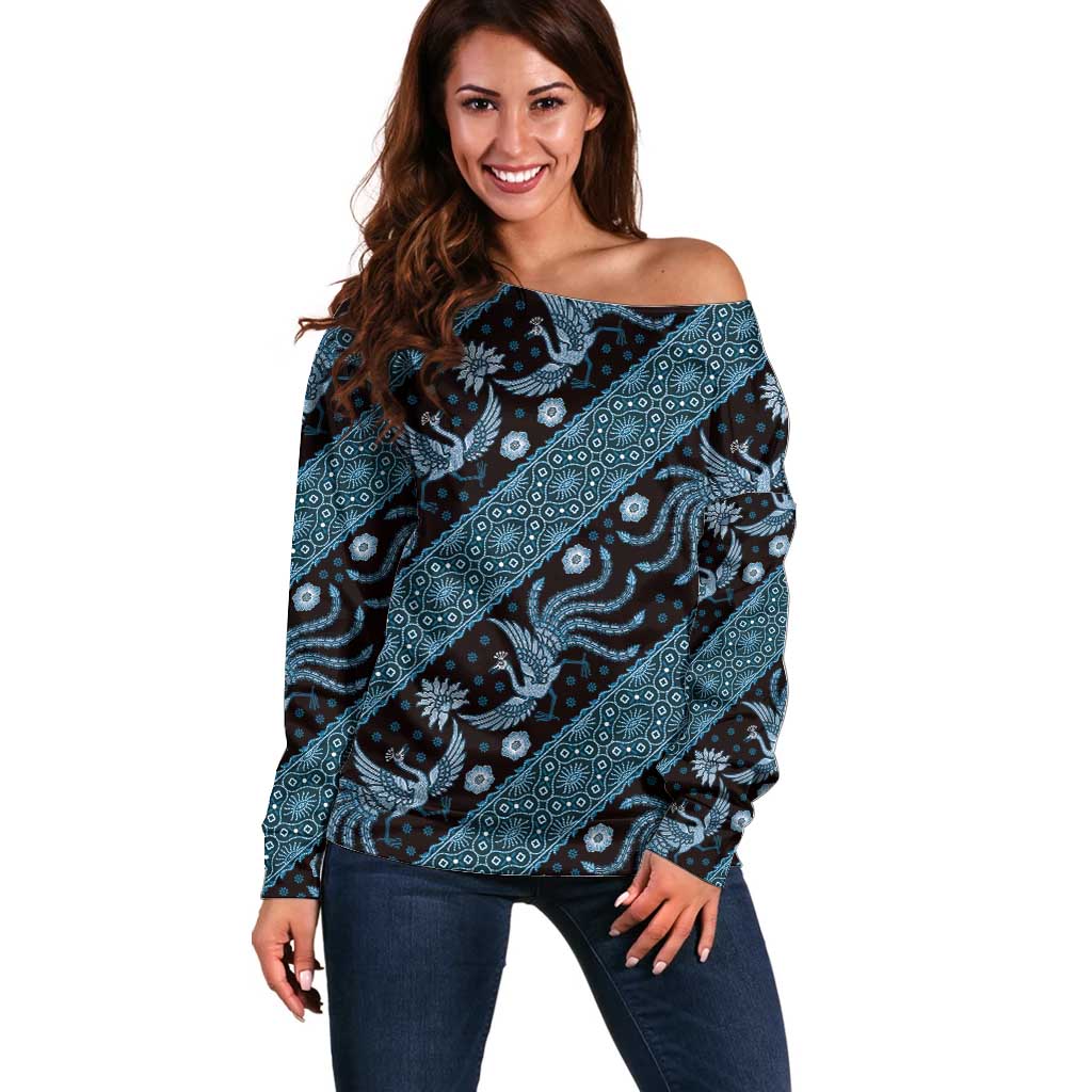 Indonesia Batik Pattern Off Shoulder Sweater Blue Version