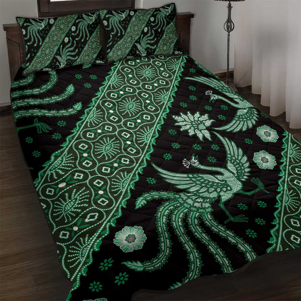 Indonesia Batik Pattern Quilt Bed Set Green Version