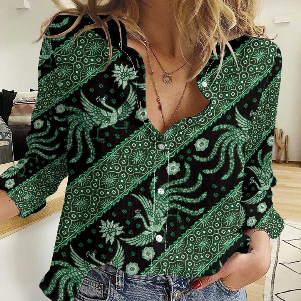 Indonesia Batik Pattern Women Casual Shirt Green Version