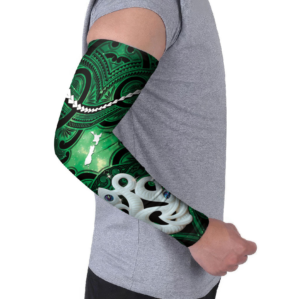 Personalised Maori Matariki Manaia Kakariki Arm Sleeves Maori Kowhaiwhai Pattern Galaxy LT01 - Polynesian Pride