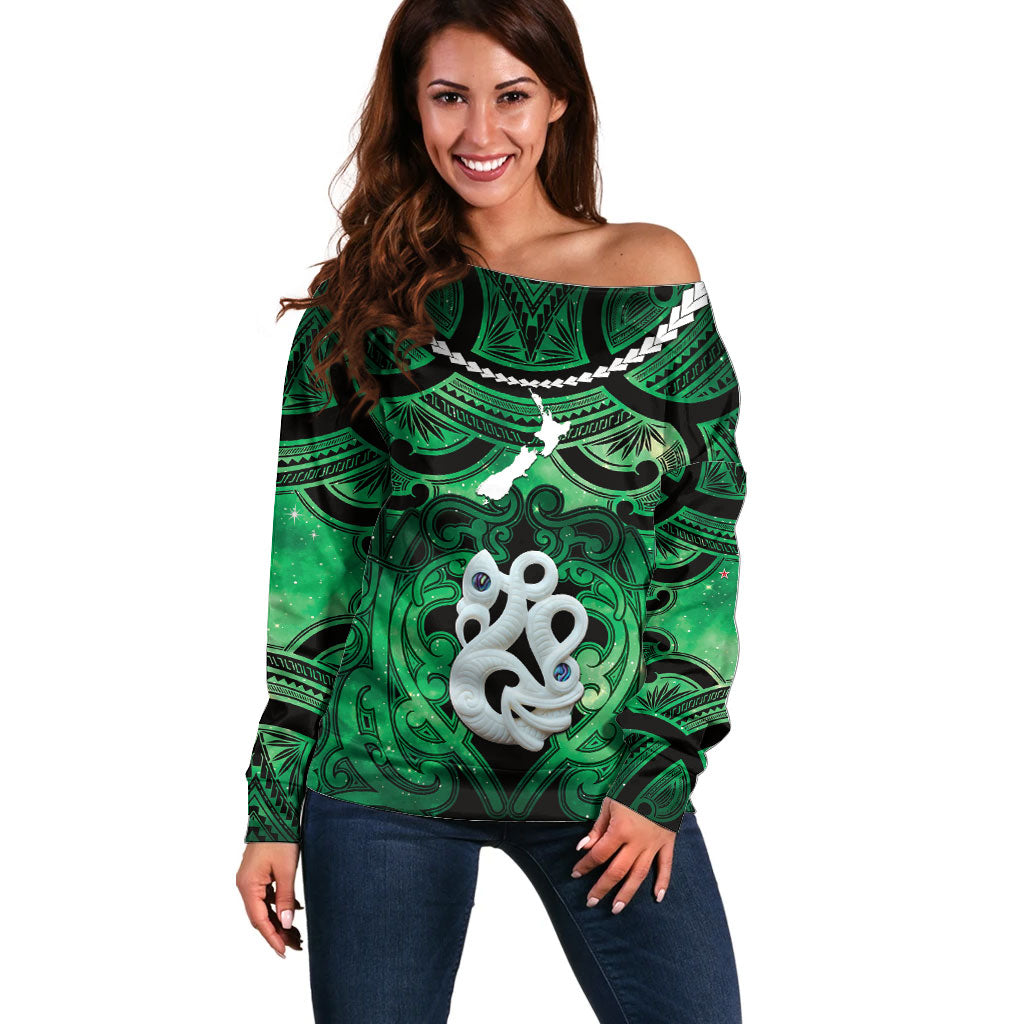 Personalised Maori Matariki Manaia Kakariki Off Shoulder Sweater Maori Kowhaiwhai Pattern Galaxy LT01 Women Green - Polynesian Pride