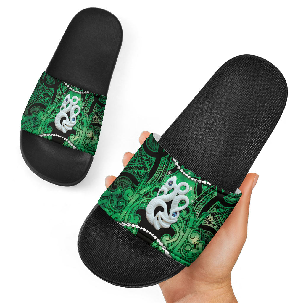 Maori Matariki Manaia Kakariki Slide Sandals Maori Kowhaiwhai Pattern Galaxy LT01 - Polynesian Pride