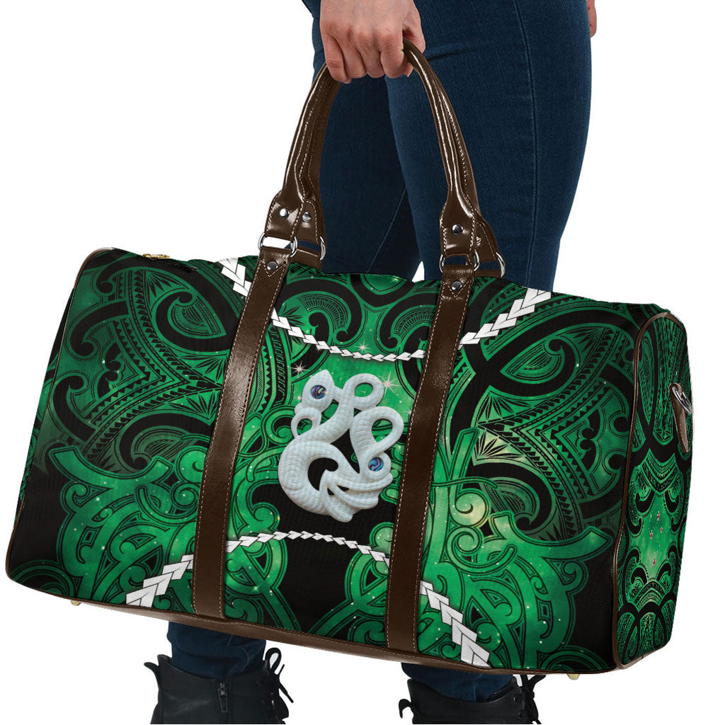 Maori Matariki Manaia Kakariki Travel Bag Maori Kowhaiwhai Pattern Galaxy LT01 - Polynesian Pride