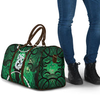 Maori Matariki Manaia Kakariki Travel Bag Maori Kowhaiwhai Pattern Galaxy LT01 - Polynesian Pride