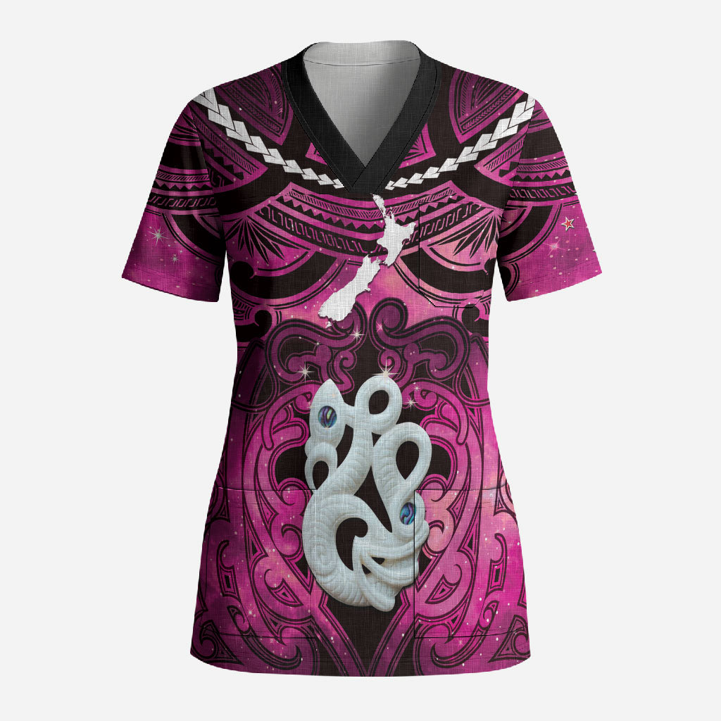 Personalised Maori Matariki Manaia Mawhero Scrub Top Maori Kowhaiwhai Pattern Galaxy LT01 Adult Pink - Polynesian Pride