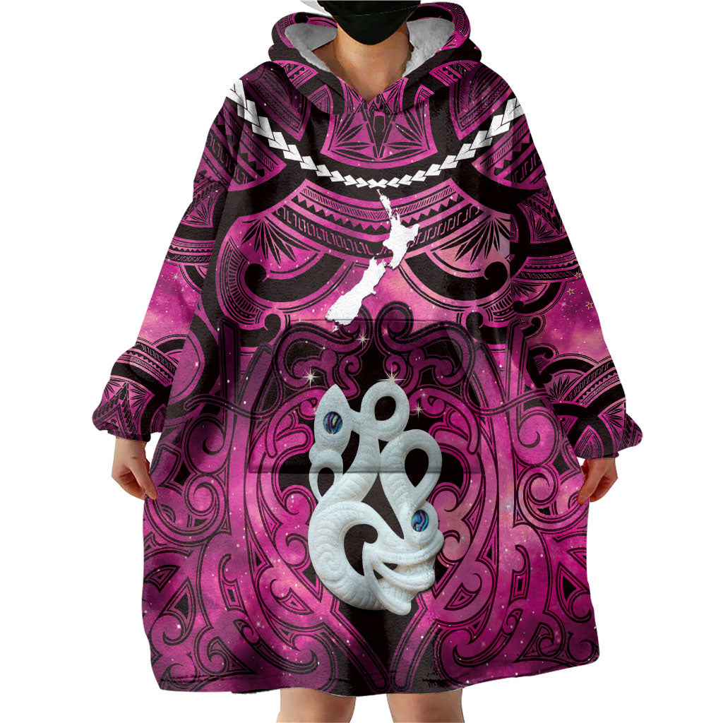 Personalised Maori Matariki Manaia Mawhero Wearable Blanket Hoodie Maori Kowhaiwhai Pattern Galaxy