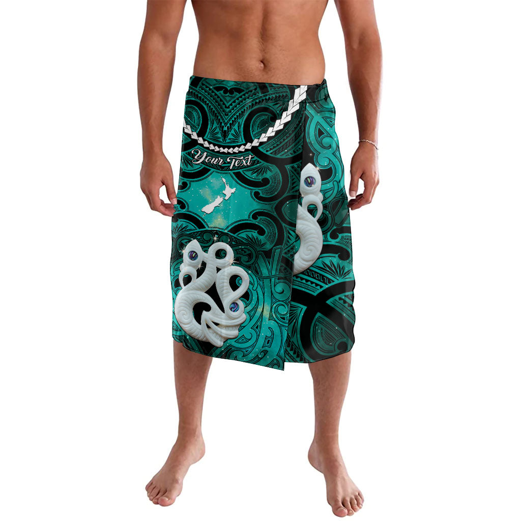 Personalised Maori Matariki Manaia Turquoise Lavalava Maori Kowhaiwhai Pattern Galaxy LT01 Turquoise - Polynesian Pride