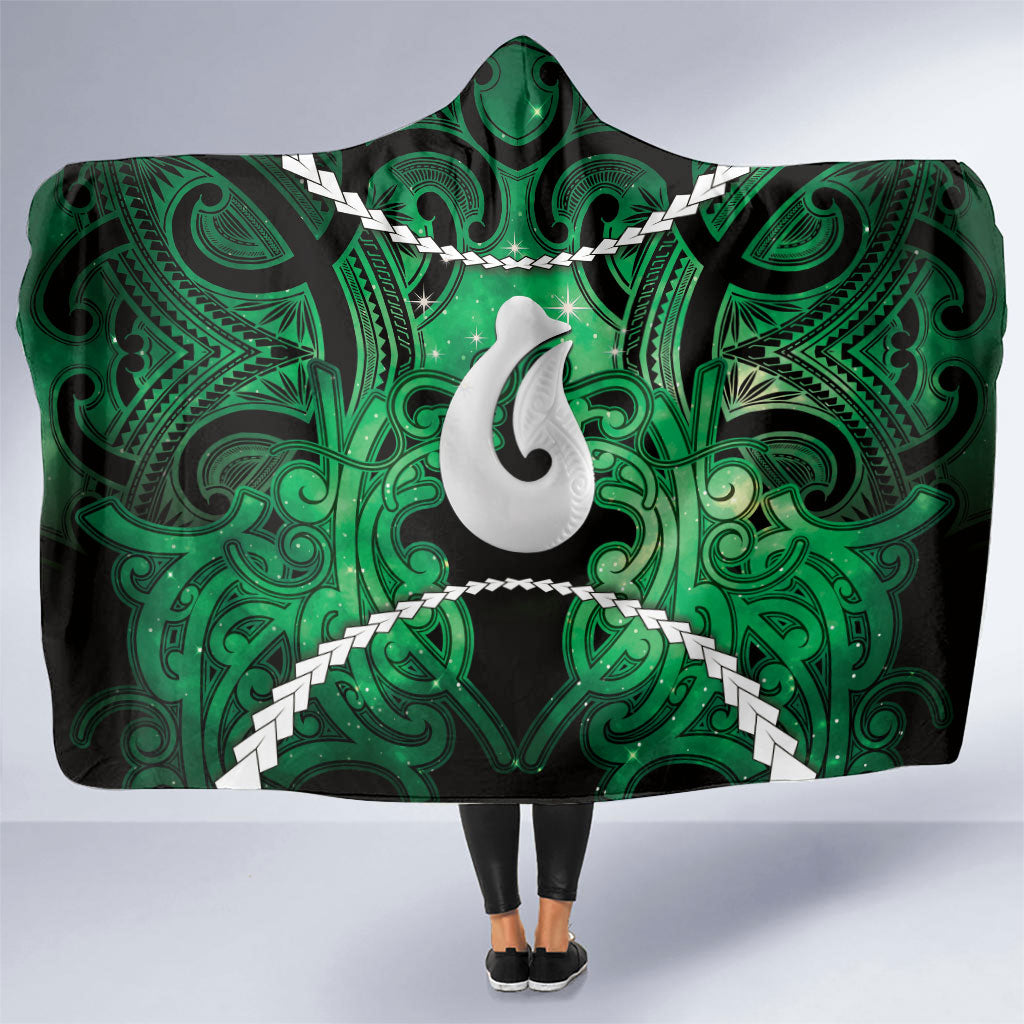 Maori Matariki Hei Matau Kakariki Hooded Blanket Maori Kowhaiwhai Pattern Galaxy LT01 One Size Green - Polynesian Pride