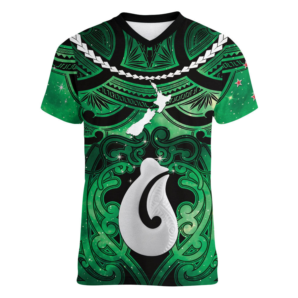 Personalised Maori Matariki Hei Matau Kakariki Women V-Neck T-Shirt Maori Kowhaiwhai Pattern Galaxy