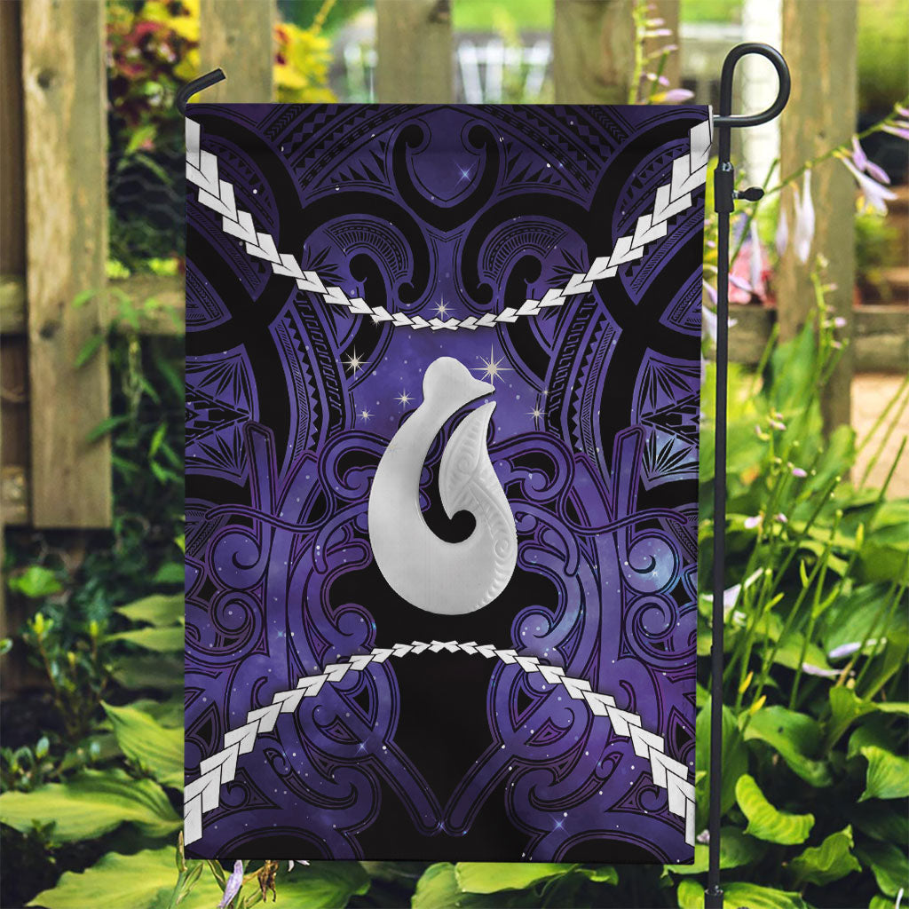 Maori Matariki Hei Matau Waiporoporo Garden Flag Maori Kowhaiwhai Pattern Galaxy LT01 Garden Flag Purple - Polynesian Pride