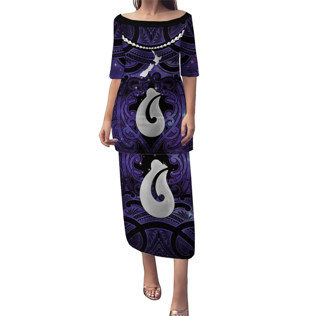 Personalised Maori Matariki Hei Matau Waiporoporo Puletasi Maori Kowhaiwhai Pattern Galaxy LT01 Long Dress Purple - Polynesian Pride
