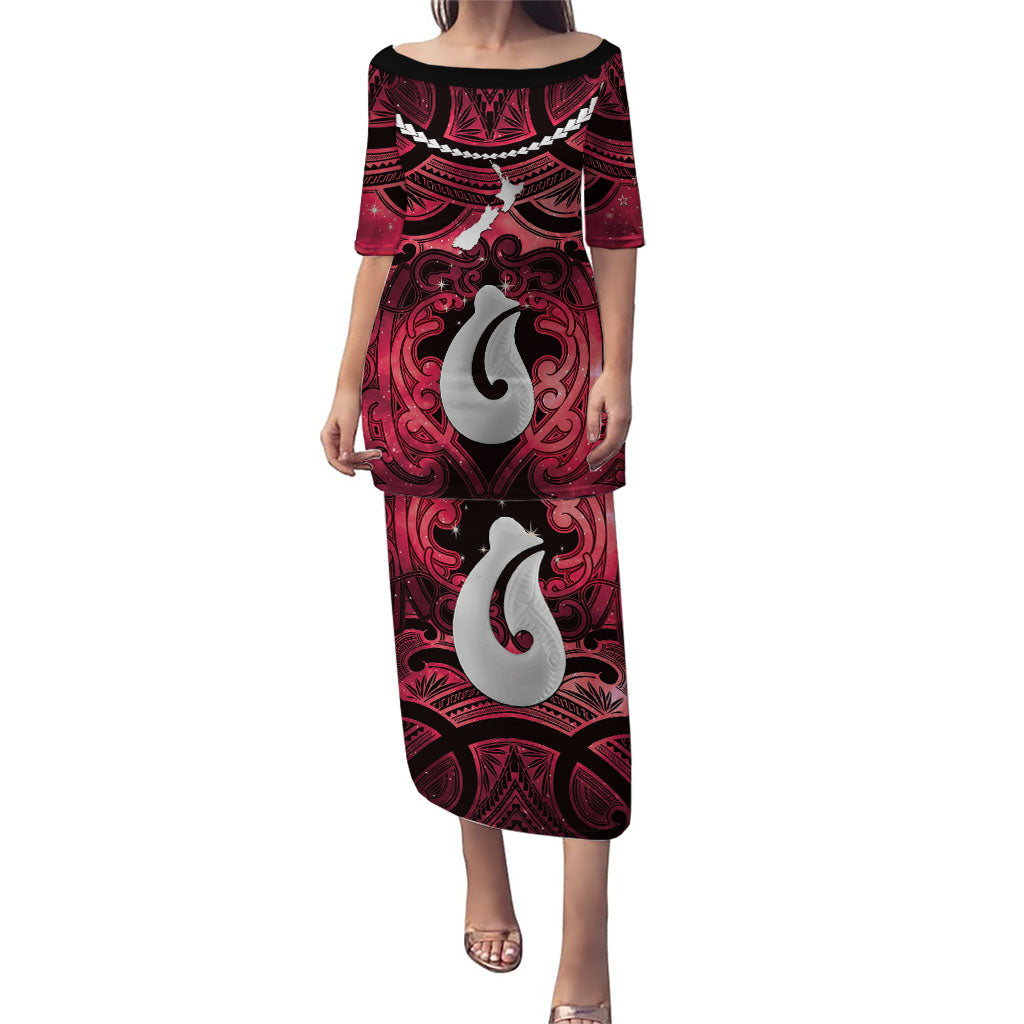 Personalised Maori Matariki Hei Matau Whero Puletasi Maori Kowhaiwhai Pattern Galaxy LT01 Long Dress Red - Polynesian Pride