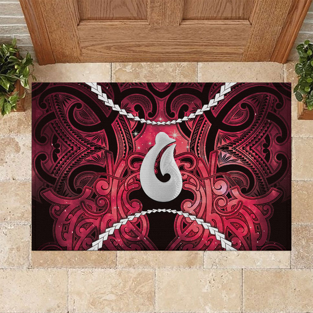 Maori Matariki Hei Matau Whero Rubber Doormat Maori Kowhaiwhai Pattern Galaxy LT01 Red - Polynesian Pride