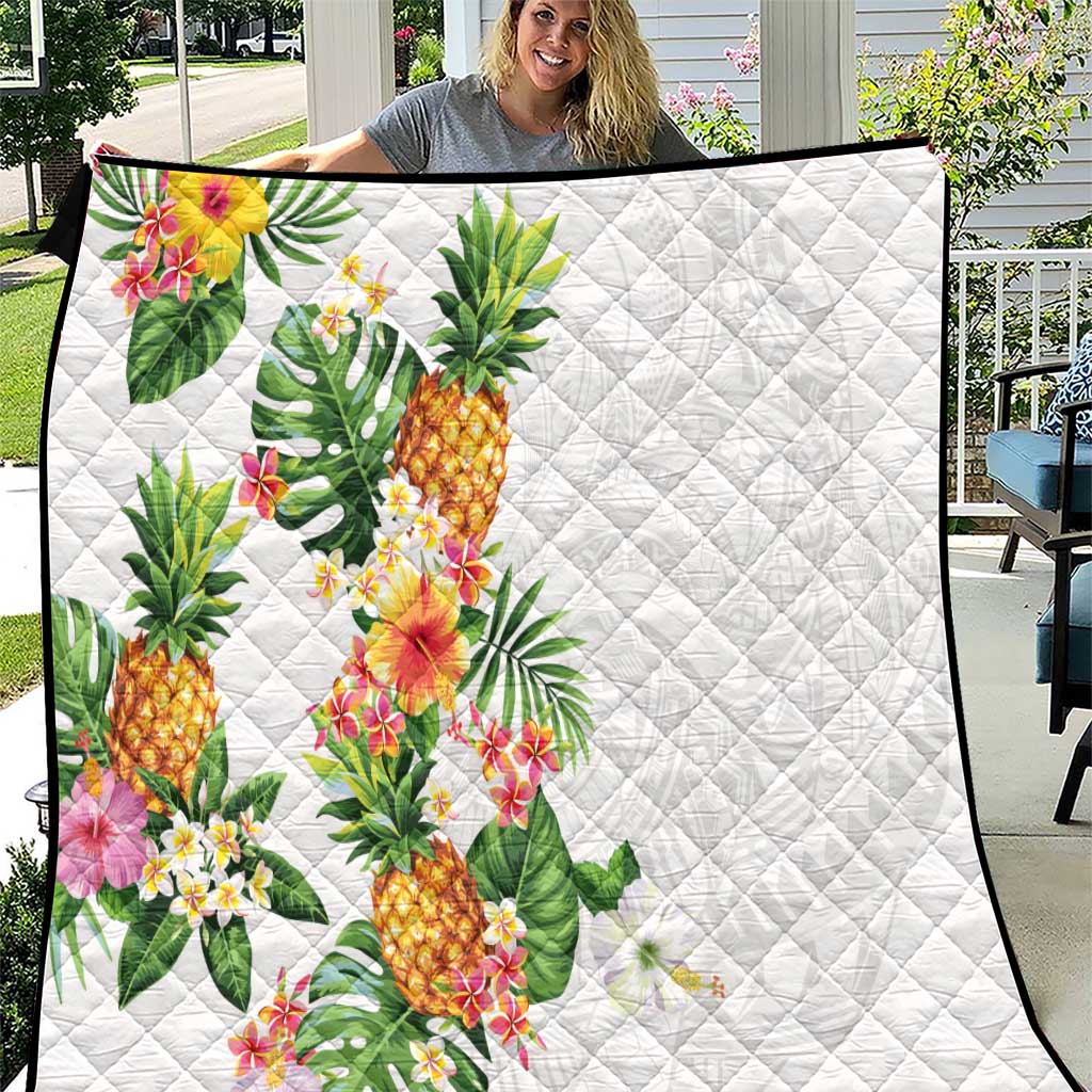 Hawaii Pineapple Tropical Quilt Luminous Hibiscus Plumeria