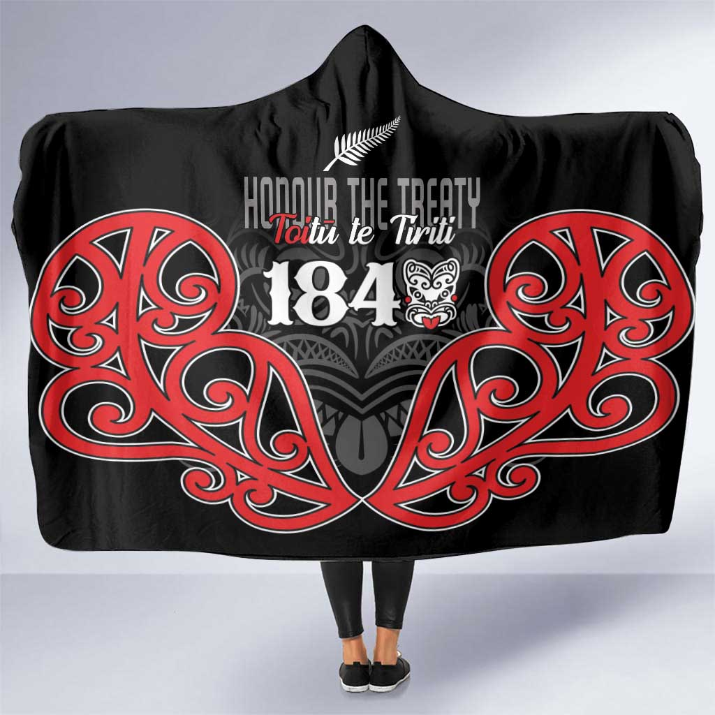 Toitu Te Tiriti 1840 Aotearoa Hooded Blanket Stand Together Stand Stronger LT01 One Size Black - Polynesian Pride