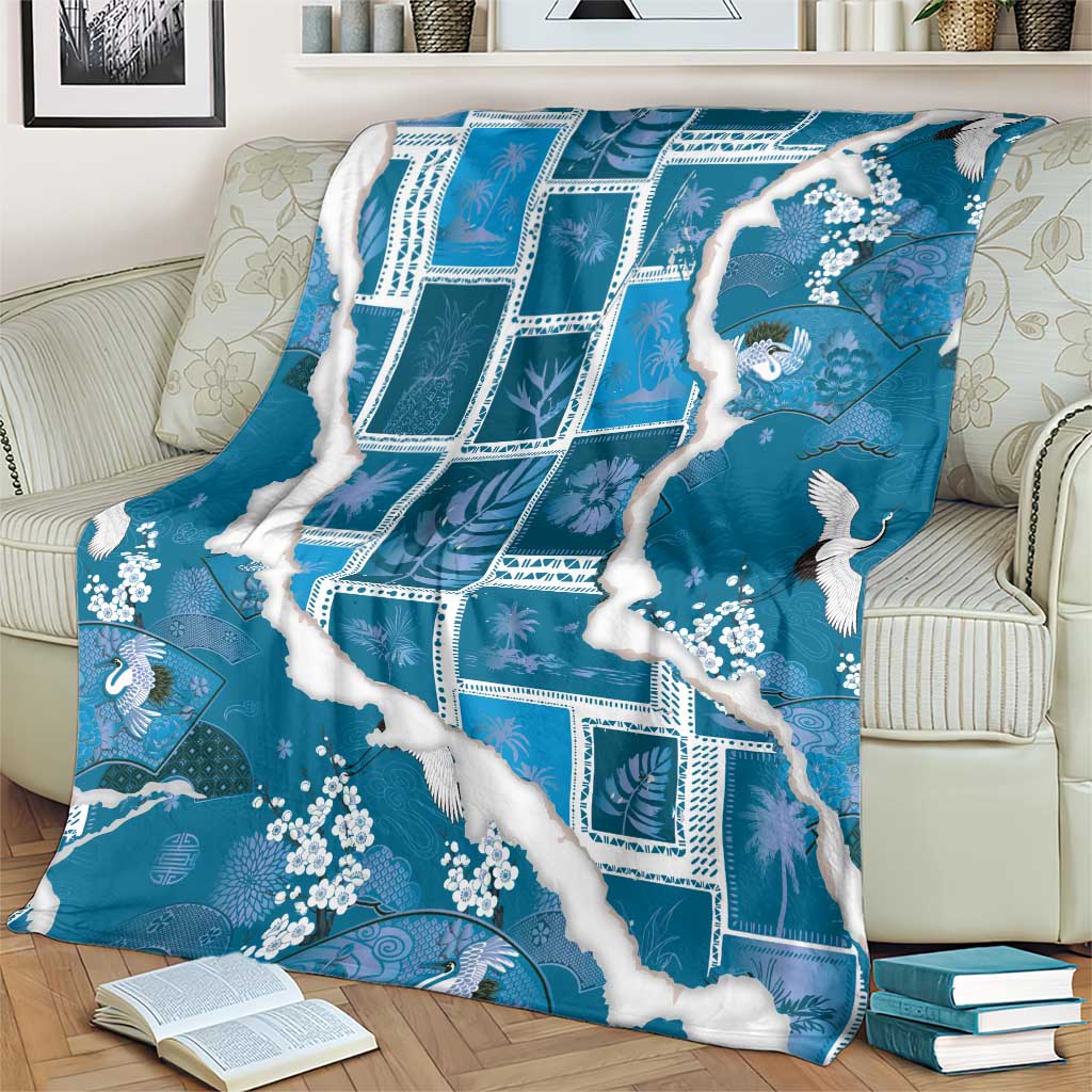 Hawaii Japanese Culture Blue Blanket Spring Cranes Aloha Pattern LT01 - Polynesian Pride