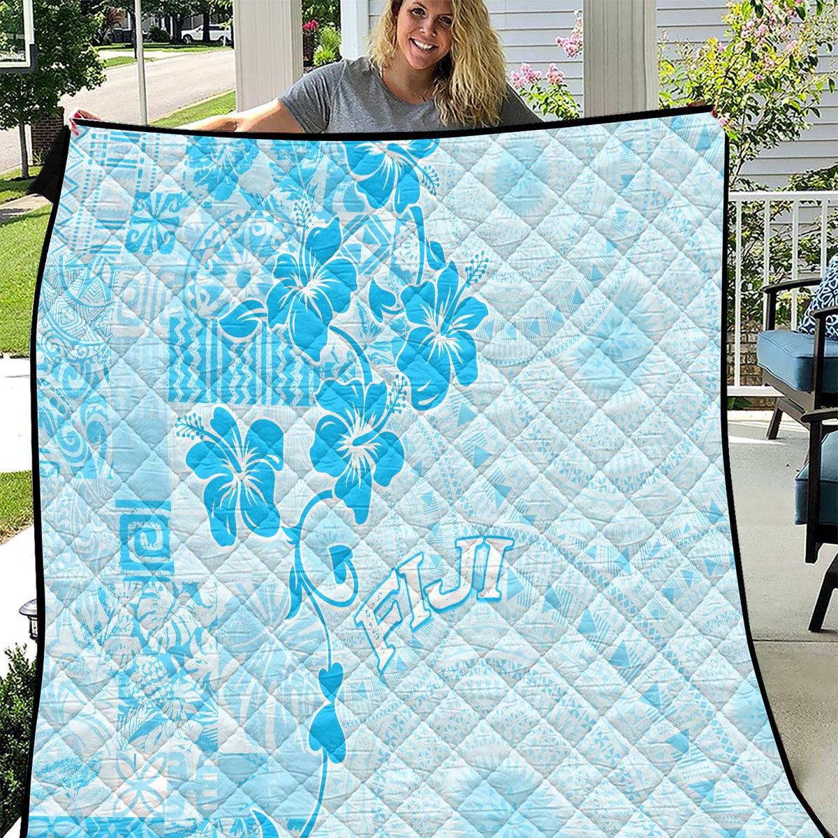 Fiji Masi With Hibiscus Tapa Tribal Quilt Sky Blue Pastel LT01 Blue - Polynesian Pride